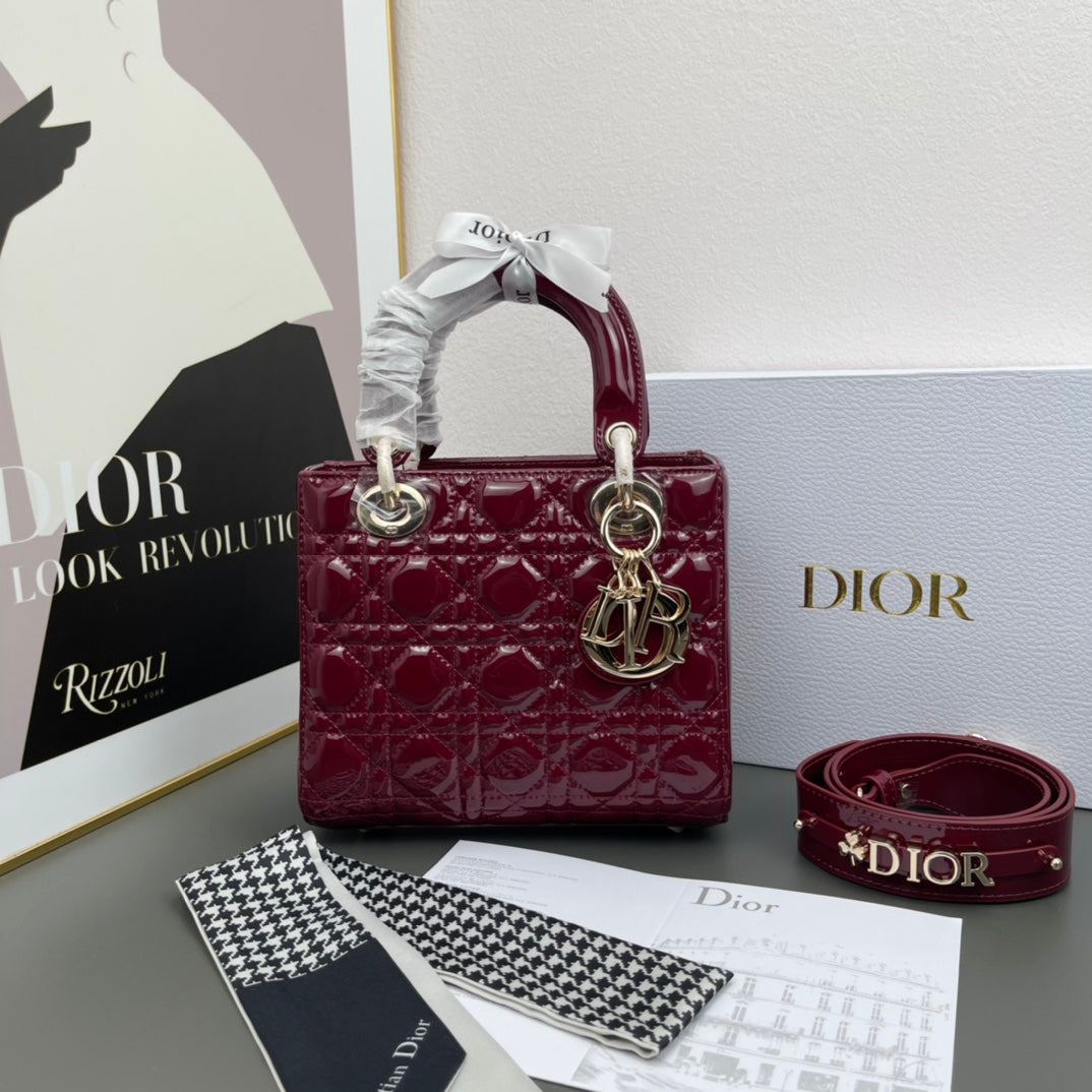 Dior