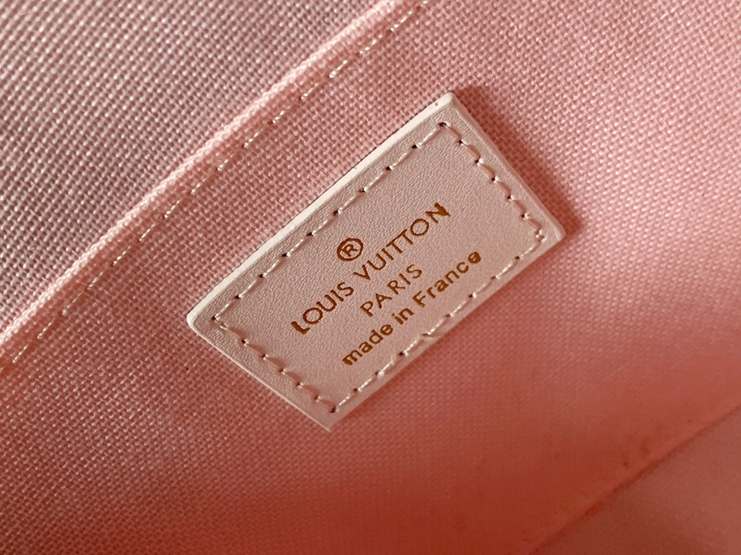 LV