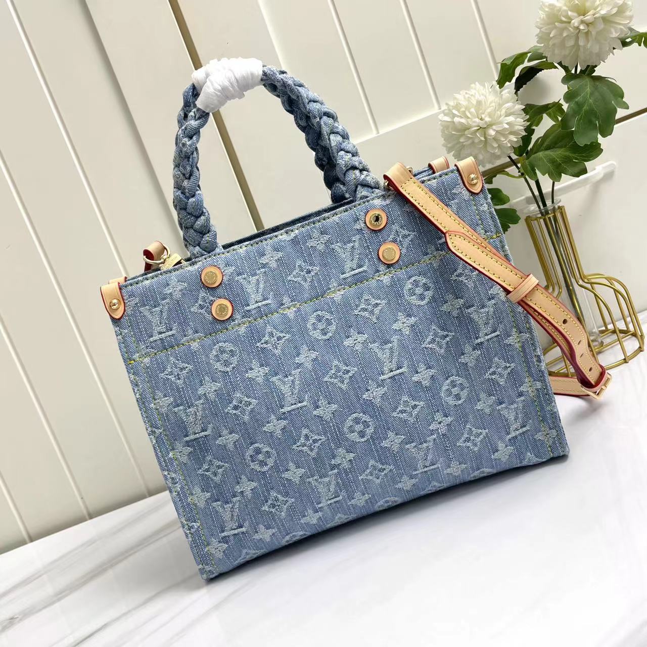 LV